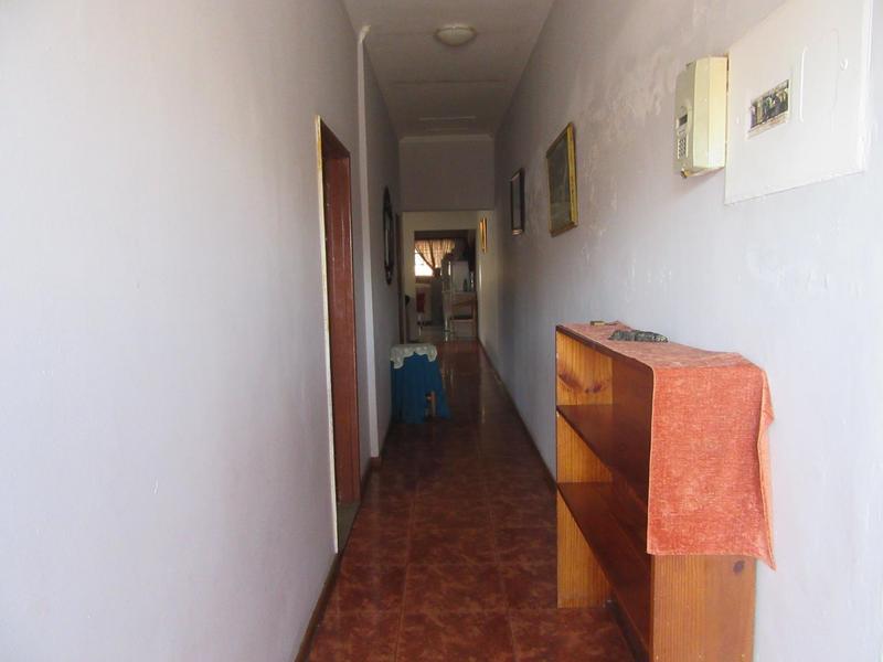 2 Bedroom Property for Sale in Maitland Western Cape